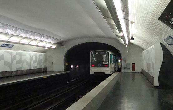 metro boissiere