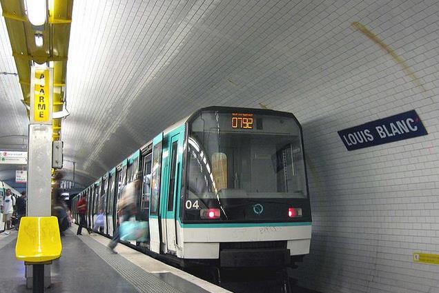 metro louis blanc