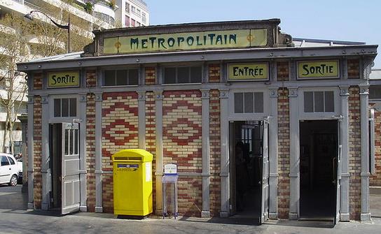 metro saint jacques